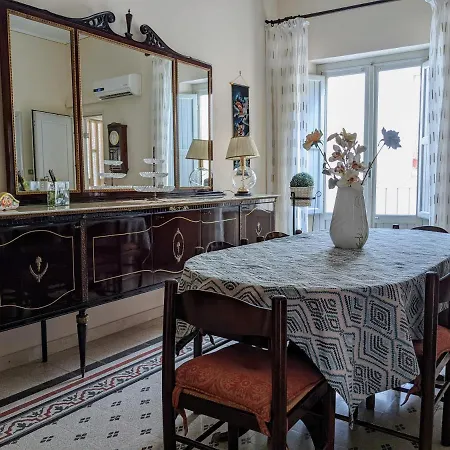 Marino Centro Storico Con Terrazza Апартаменты Трапани
