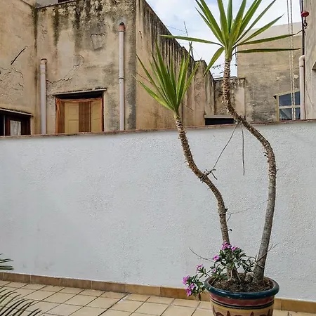 Marino Centro Storico Con Terrazza Lejlighed Trapani